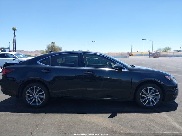 Lexus ES 300H 2016 JTHBW1GG3G2121960 Image 13