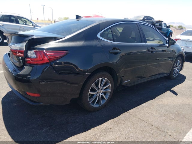Lexus ES 300H 2016 JTHBW1GG3G2121960 Image 4