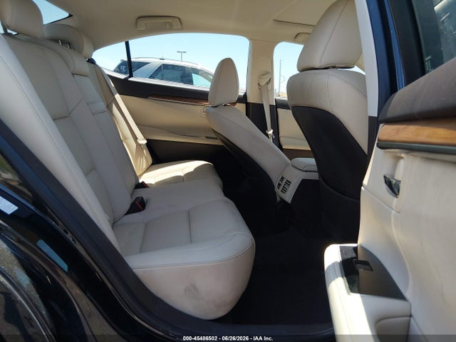 Lexus ES 300H 2016 JTHBW1GG3G2121960 Image 8