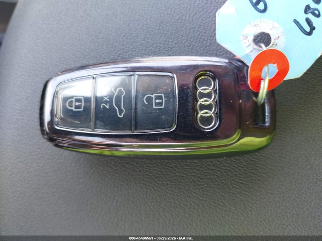 WA1LAAGEXKB022848 Audi E-tron Premium Plus