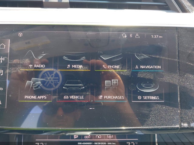 WA1LAAGEXKB022848 Audi E-tron Premium Plus