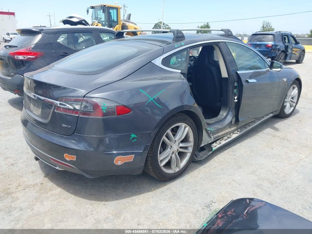 Tesla Model S 70d/85d/p85d 2015 5YJSA1H20FF100272 Image 4