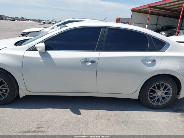 Nissan Altima 2.5 S 2015 1N4AL3AP6FC431559 Image 14