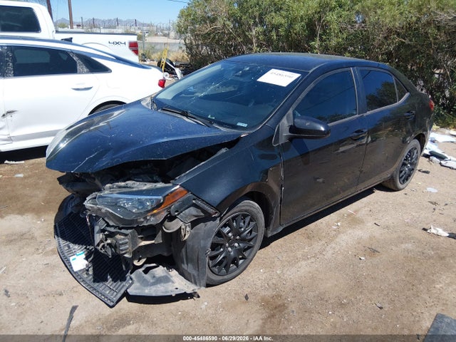 Toyota COROLLA LE 2018 2T1BURHE8JC123473 Image 2