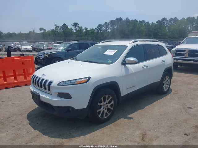 Jeep Cherokee Latitude 2016 1C4PJMCB9GW130575 Image 2
