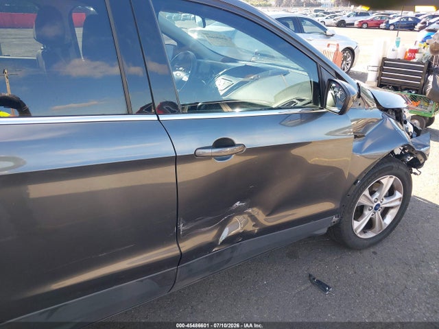 Ford ESCAPE SE 2015 1FMCU0G74FUA18048 Image 18