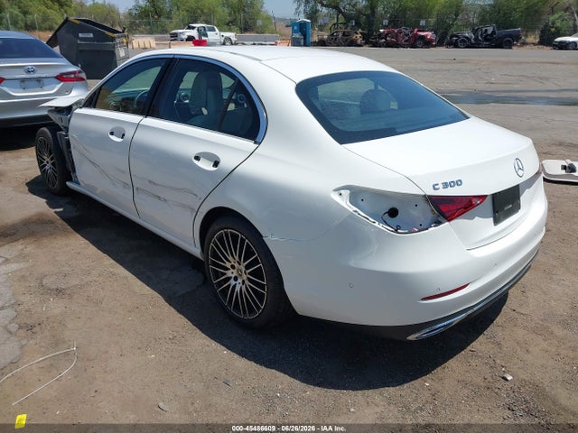 W1KAF4GB9PR084557 Mercedes-Benz C 300 Sedan