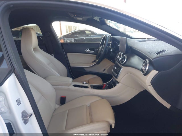 Mercedes-Benz CLA 250 2019 WDDSJ4EB6KN760873 Image 5