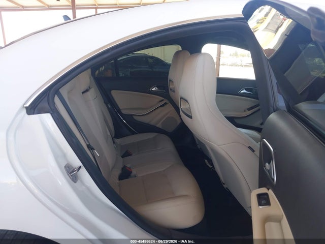 Mercedes-Benz CLA 250 2019 WDDSJ4EB6KN760873 Image 8