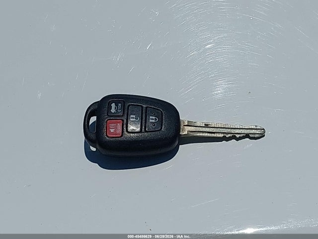 Toyota COROLLA LE 2015 5YFBURHE9FP340702 Image 11