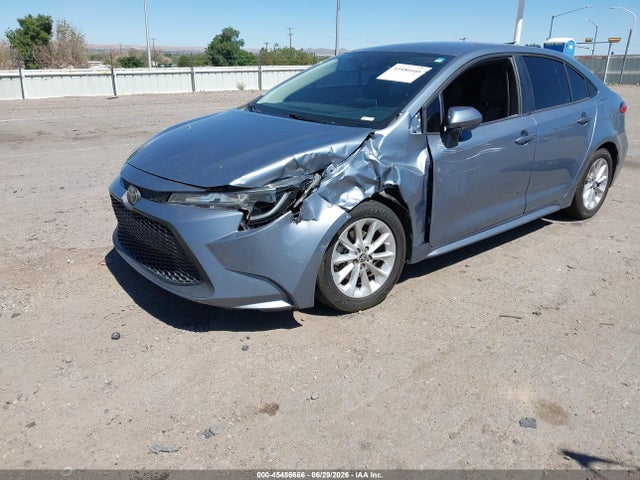 5YFVPMAE6MP269036 Toyota COROLLA LE
