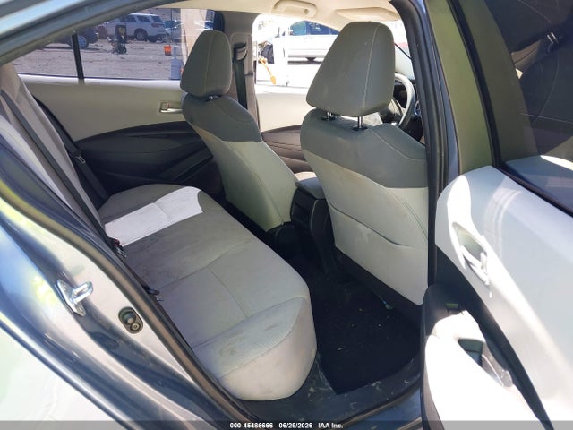 5YFVPMAE6MP269036 Toyota COROLLA LE