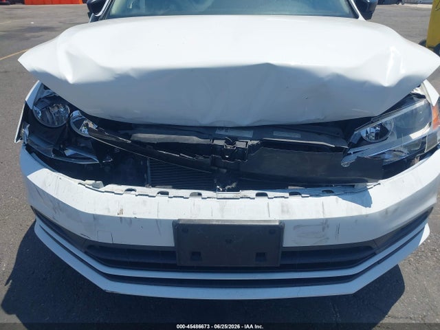 3VW2K7AJ4FM224233 Volkswagen Jetta 2.0l S
