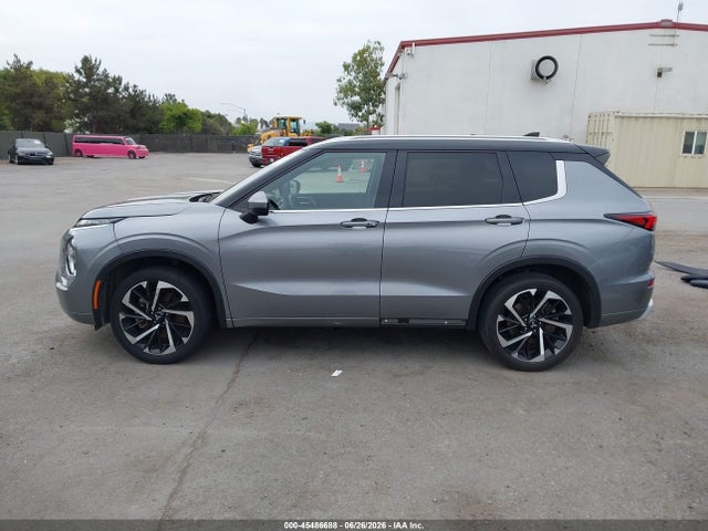 2024 Mitsubishi Outlander მანქანა იყიდება აუქციონზე, vin: JA4J4WA8XRZ004365, აუქციონის ნომერი: 45486688