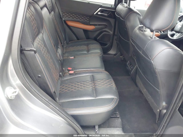 2024 Mitsubishi Outlander მანქანა იყიდება აუქციონზე, vin: JA4J4WA8XRZ004365, აუქციონის ნომერი: 45486688