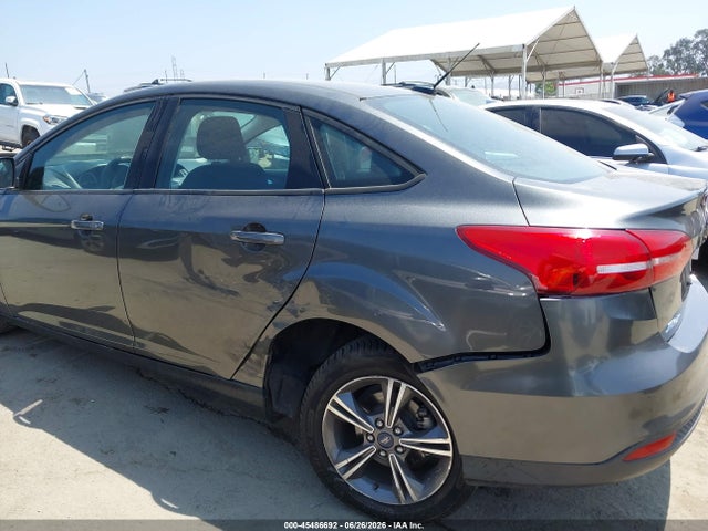 Продаж на аукціоні авто 2018 Ford Focus Se, vin: 1FADP3FE3JL209062, номер лоту: 45486692
