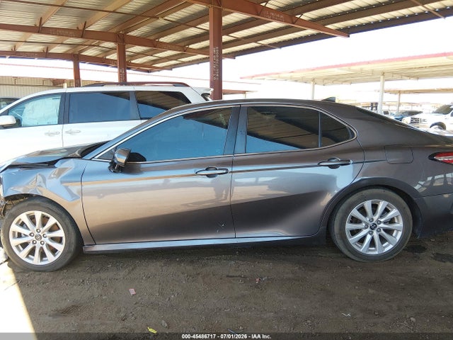 Продажа на аукционе авто 2019 Toyota Camry Le, vin: 4T1B11HK2KU699625, номер лота: 45486717
