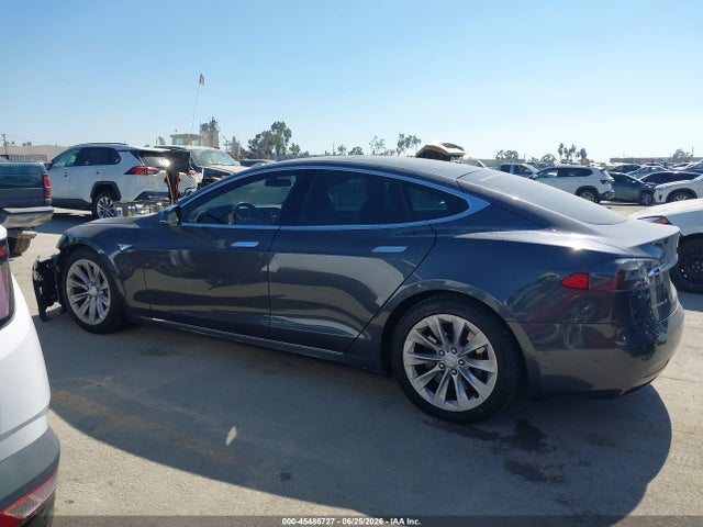 Tesla Model S 60d/70d/75d/85d/90d 2016 5YJSA1E26GF147358 Image 14