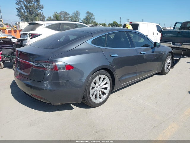 Tesla Model S 60d/70d/75d/85d/90d 2016 5YJSA1E26GF147358 Image 4