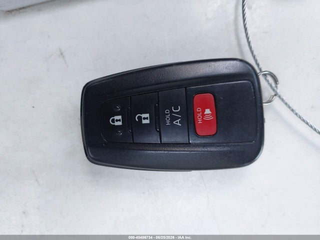 Toyota Prius Prime Xle 2022 JTDKAMFP2N3226970 Image 11