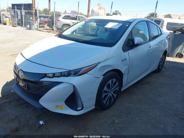 Toyota Prius Prime Xle 2022 JTDKAMFP2N3226970 Image 2