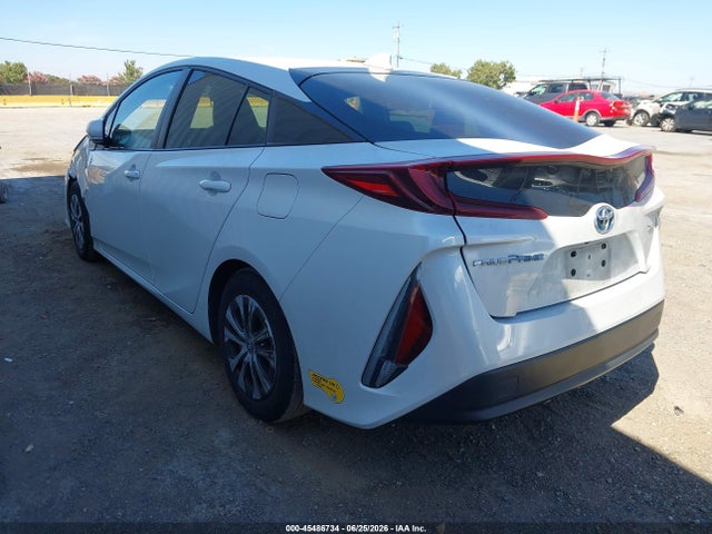 Toyota Prius Prime Xle 2022 JTDKAMFP2N3226970 Image 3