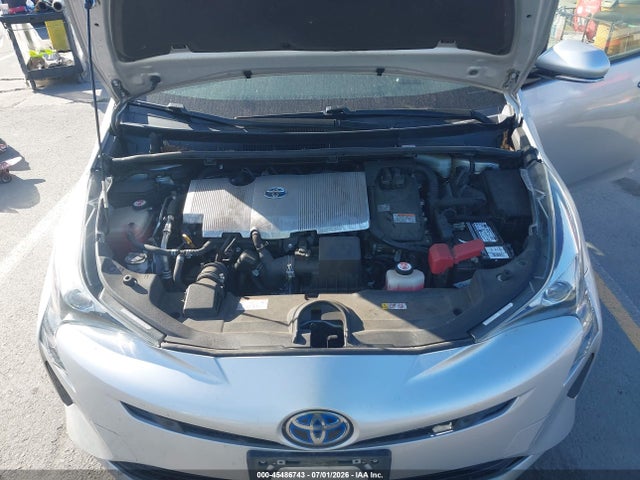 Продажа на аукционе авто 2018 Toyota Prius Three, vin: JTDKARFU3J3067132, номер лота: 45486743