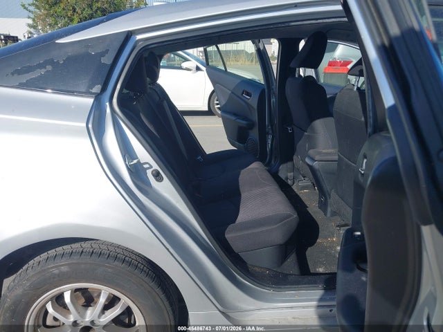 Продажа на аукционе авто 2018 Toyota Prius Three, vin: JTDKARFU3J3067132, номер лота: 45486743