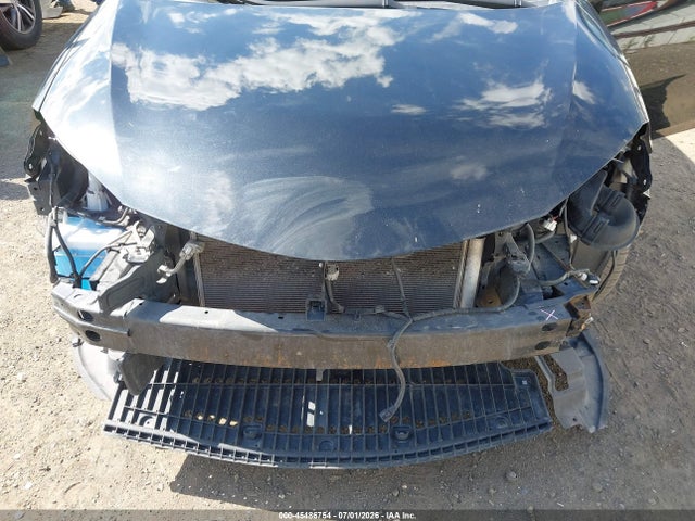 Toyota COROLLA LE 2018 2T1BURHE7JC062813 Image 6