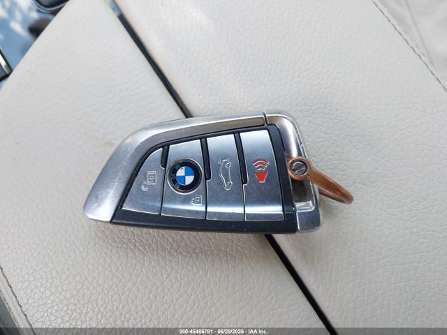 WBAJE5C5XKWW42488 BMW 540I