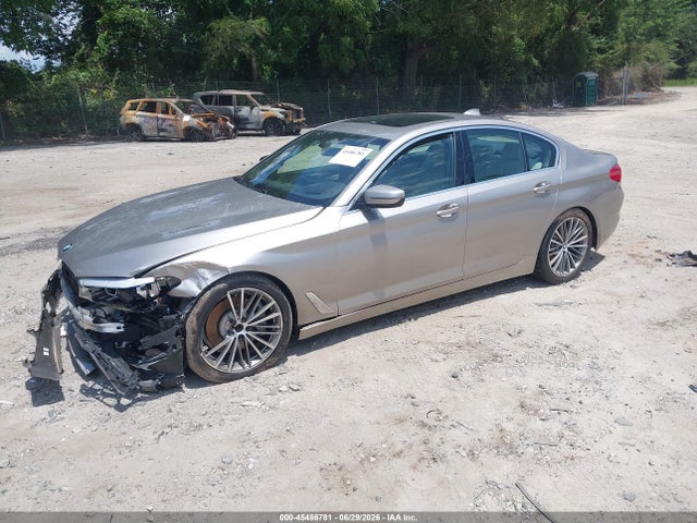 WBAJE5C5XKWW42488 BMW 540I
