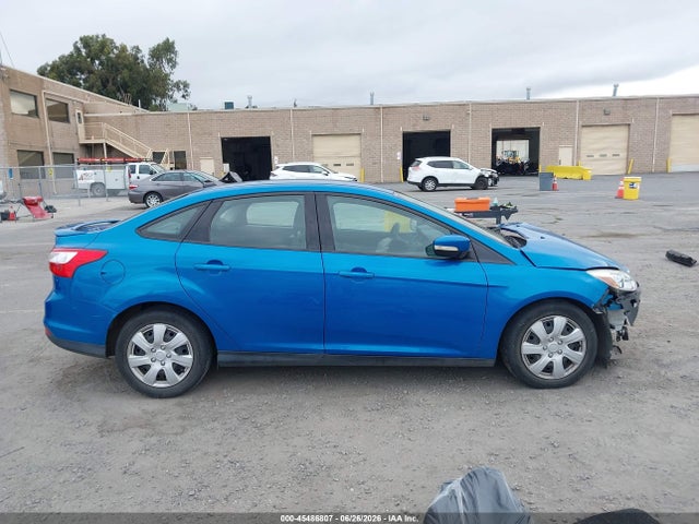 1FADP3F25EL355698 Ford FOCUS SE