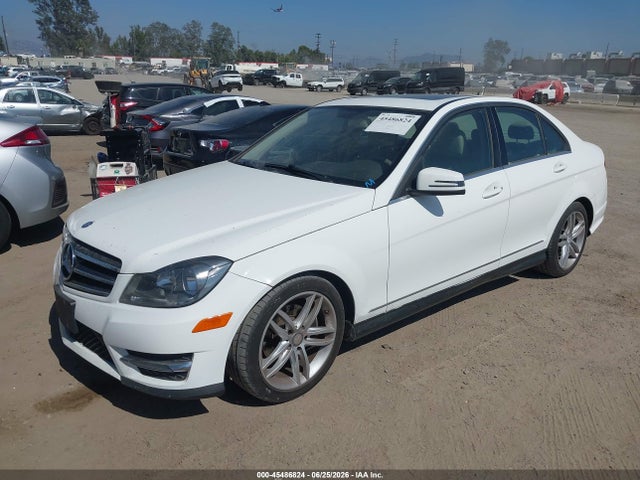 WDDGF4HBXEG219143 Mercedes-Benz C 250 Sport