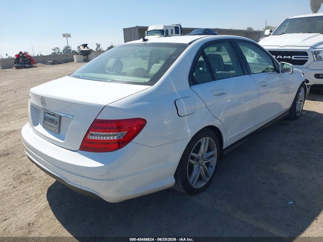 WDDGF4HBXEG219143 Mercedes-Benz C 250 Sport