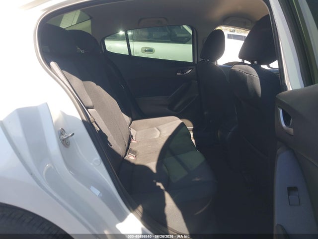 Mazda Mazda3 I Sport 2015 JM1BM1U70F1222261 Image 8