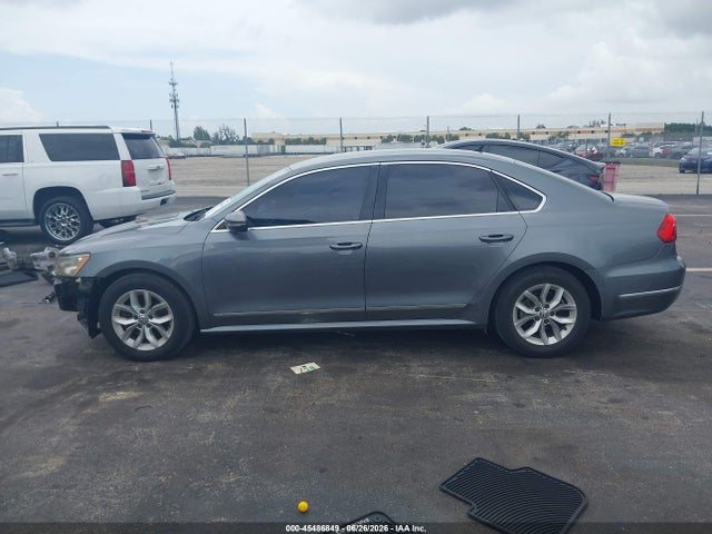 45486849 :رقم المزاد ، 1VWAT7A35GC037676 vin ، 2016 Volkswagen Passat 1.8t S مزاد بيع