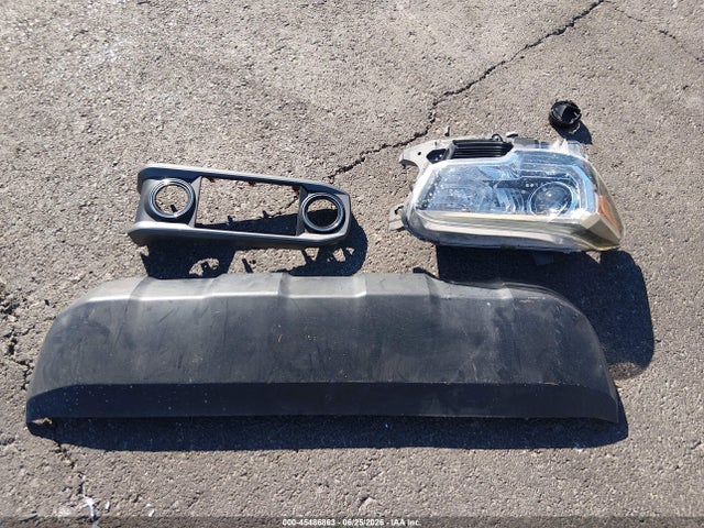 3TMAZ5CN8HM036865 Toyota Tacoma Trd Off Road