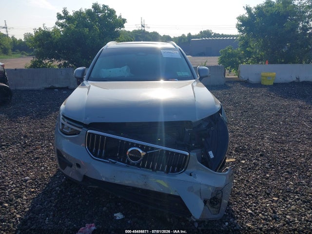 Продаж на аукціоні авто 2025 Volvo Xc40 B5 Core Bright Theme, vin: YV4L12UJXS2559374, номер лоту: 45486871