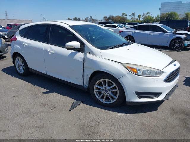 Auction sale of the 2015 Ford Focus Se, vin: 1FADP3K27FL384563, lot number: 45486874