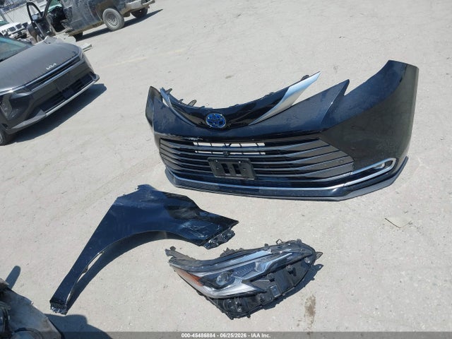Toyota Sienna Platinum 2021 5TDERKEC2MS006220 Image 12