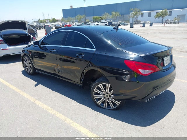 45486886 :رقم المزاد ، WDDSJ4GB8JN629441 vin ، 2018 Mercedes-benz Cla 250 4matic مزاد بيع