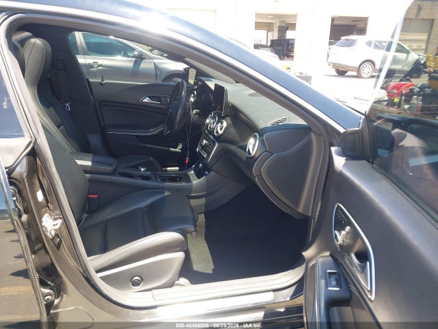 45486886 :رقم المزاد ، WDDSJ4GB8JN629441 vin ، 2018 Mercedes-benz Cla 250 4matic مزاد بيع