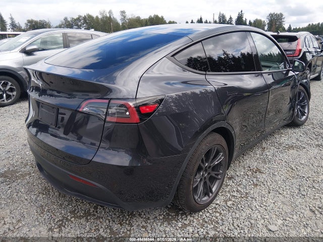 Продажа на аукционе авто 2025 Tesla Model Y Long Range Dual Motor Rear-wheel Drive, vin: 7SAYGDED0SF313297, номер лота: 45486944
