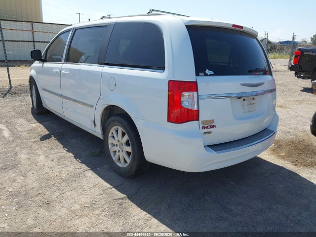 45486953 :رقم المزاد ، 2C4RC1BG9FR510134 vin ، 2015 Chrysler Town & Country Touring مزاد بيع