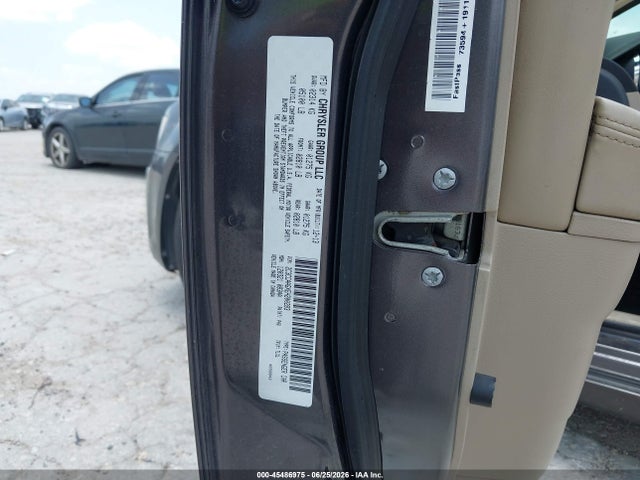 Chrysler 300 2014 2C3CCAAGXEH200283 Image 9