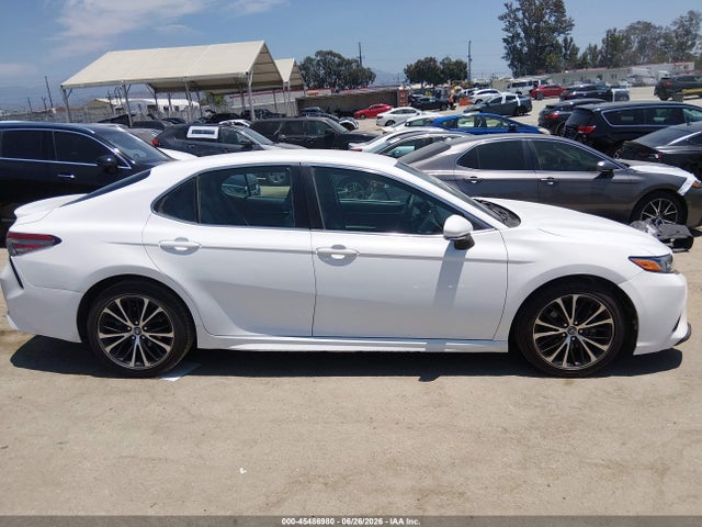 Toyota CAMRY SE 2018 4T1B11HK0JU068340 Image 13