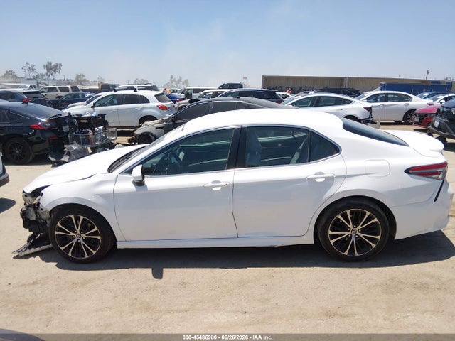 Toyota CAMRY SE 2018 4T1B11HK0JU068340 Image 14