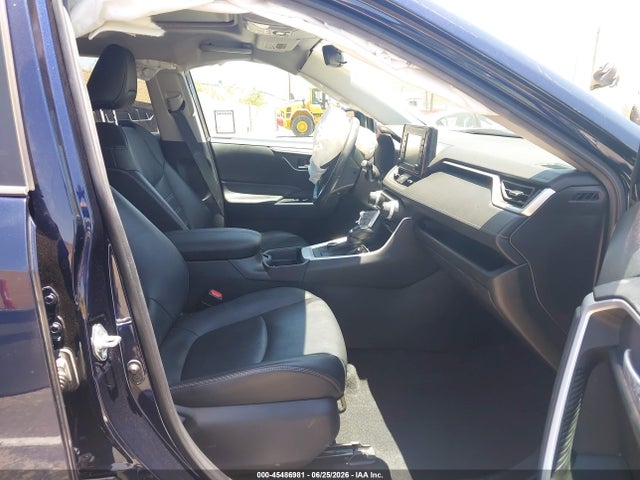 4T3B6RFV2MU018192 Toyota Rav4 Hybrid Xle Premium