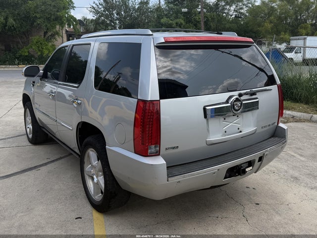 2011 Cadillac Escalade Premium მანქანა იყიდება აუქციონზე, vin: 1GYS4CEF3BR244701, აუქციონის ნომერი: 45487011