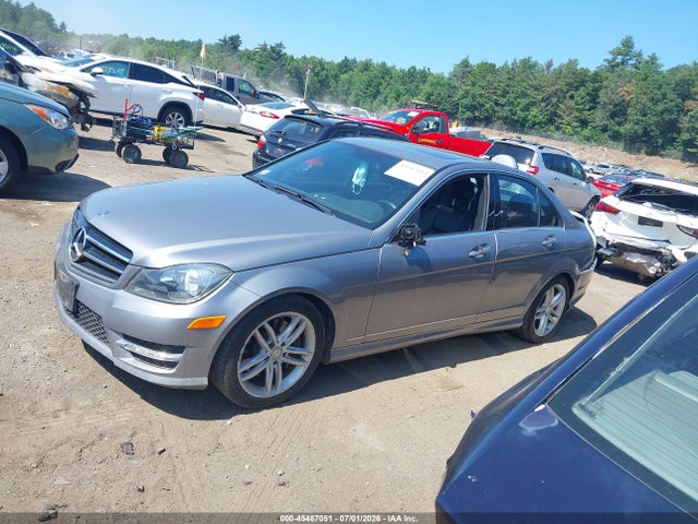 WDDGF8AB4EG189722 Mercedes-Benz C 300 Sport 4matic